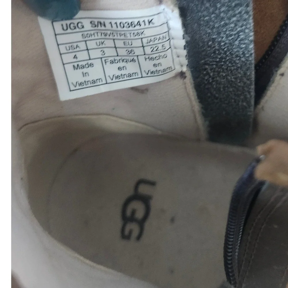 UGG Kids Adler Suede Double Zip Ankle Sneaker Boots Chestnut Brown Kids Size 4